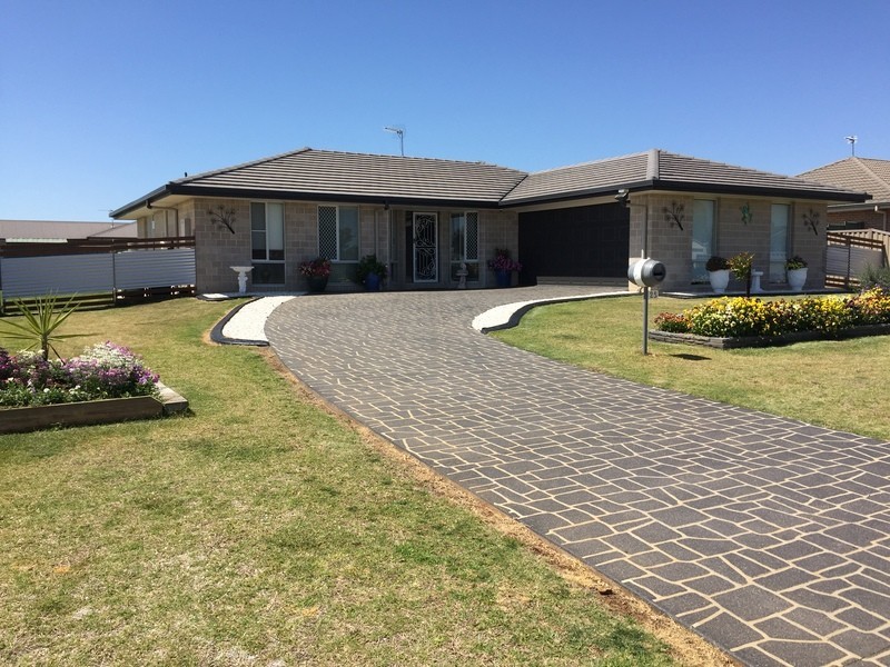 25 Murray Street, Oakey QLD 4401