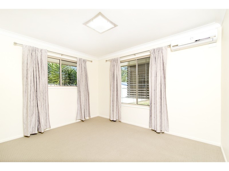 16 McDonald Court, Wyreema QLD 4352