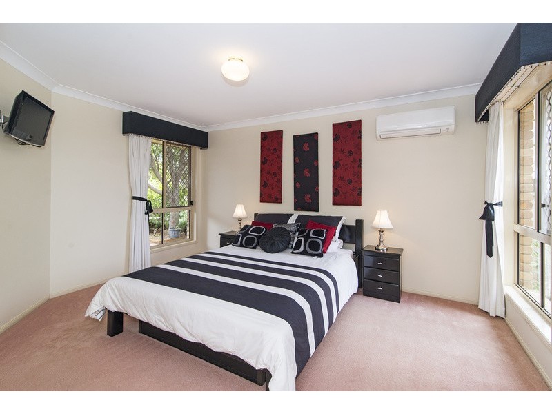 99 Rowbotham Street, Rangeville QLD 4350