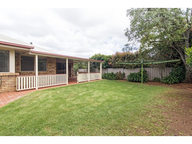 99 Rowbotham Street, Rangeville QLD 4350