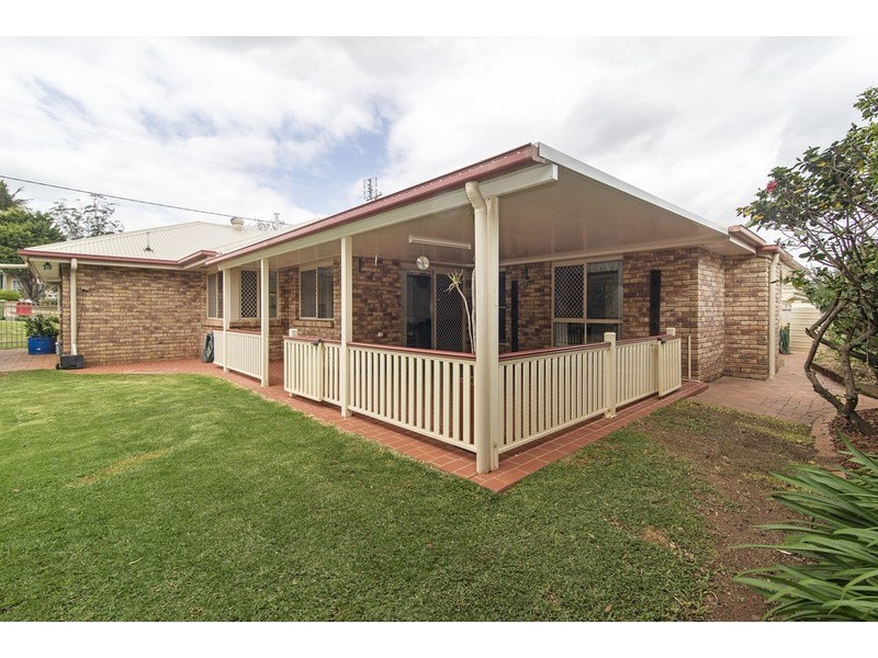 99 Rowbotham Street, Rangeville QLD 4350