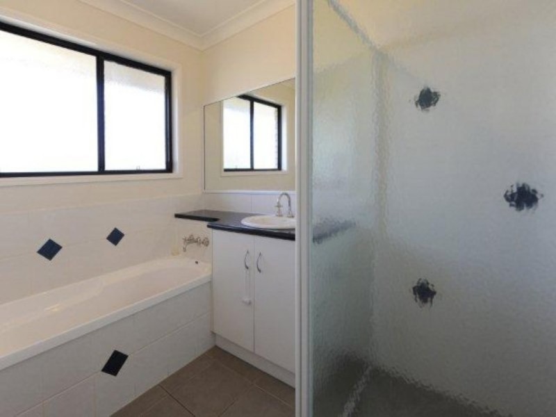 23 Elizabeth Street, Westbrook QLD 4350