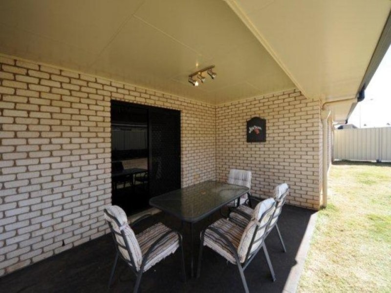 23 Elizabeth Street, Westbrook QLD 4350