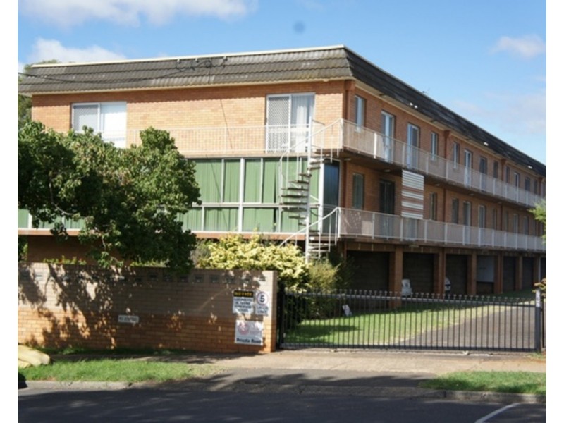 8/262 Margaret Street, Toowoomba City QLD 4350