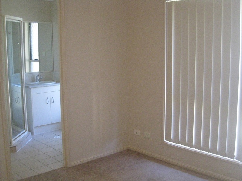 253 Glenvale Road, Glenvale QLD 4350