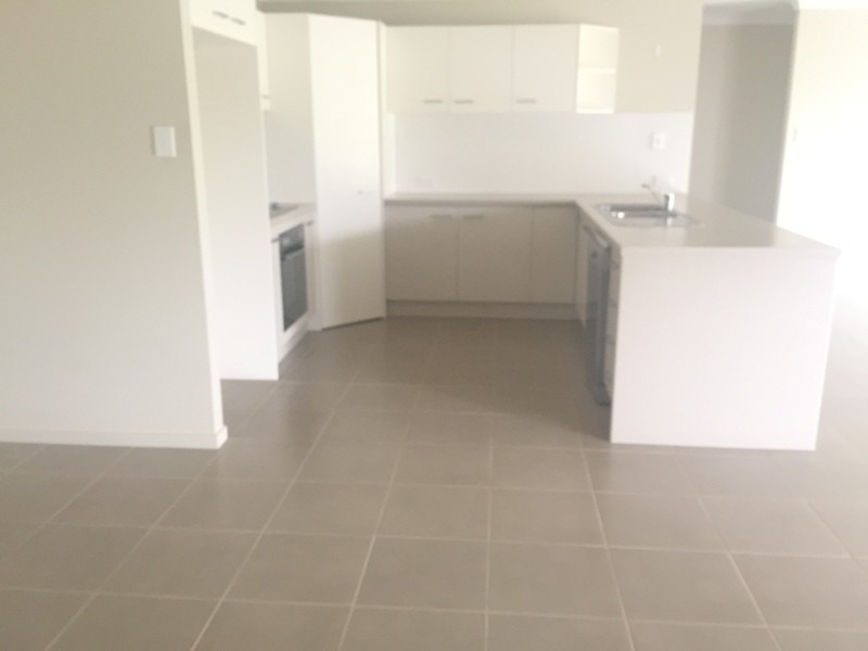 46 Newman Road, Wyreema QLD 4352