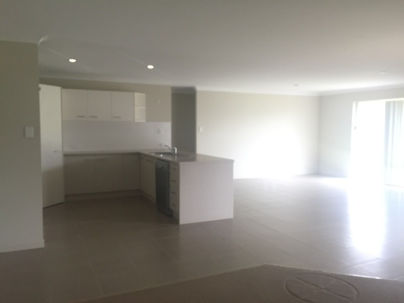 46 Newman Road, Wyreema QLD 4352