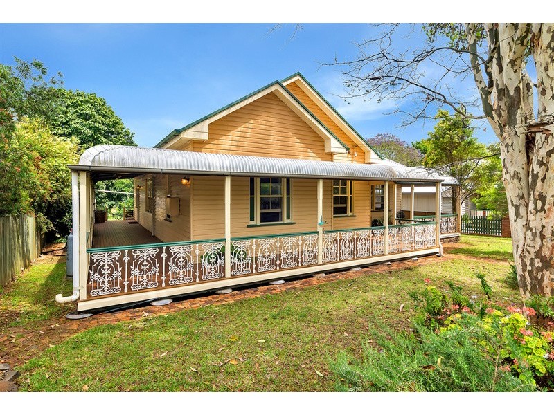 17 Haig Street, South Toowoomba QLD 4350