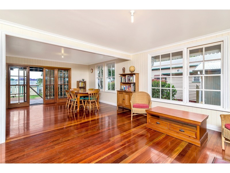 17 Haig Street, South Toowoomba QLD 4350