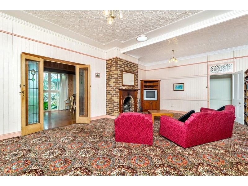 17 Haig Street, South Toowoomba QLD 4350