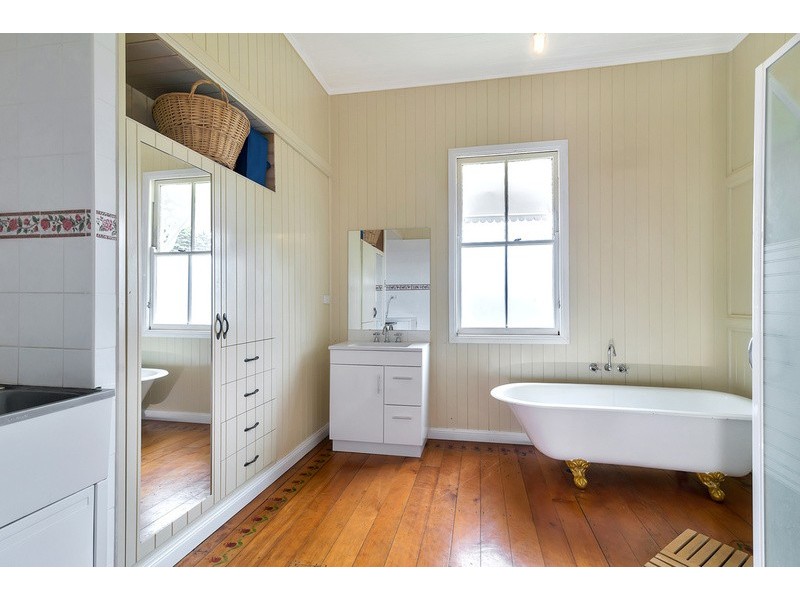 17 Haig Street, South Toowoomba QLD 4350