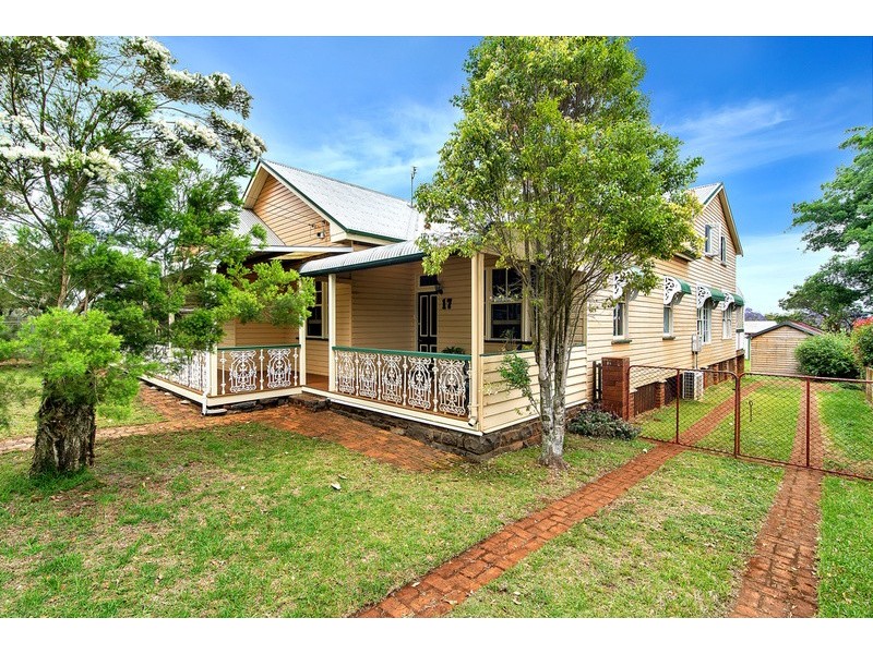 17 Haig Street, South Toowoomba QLD 4350