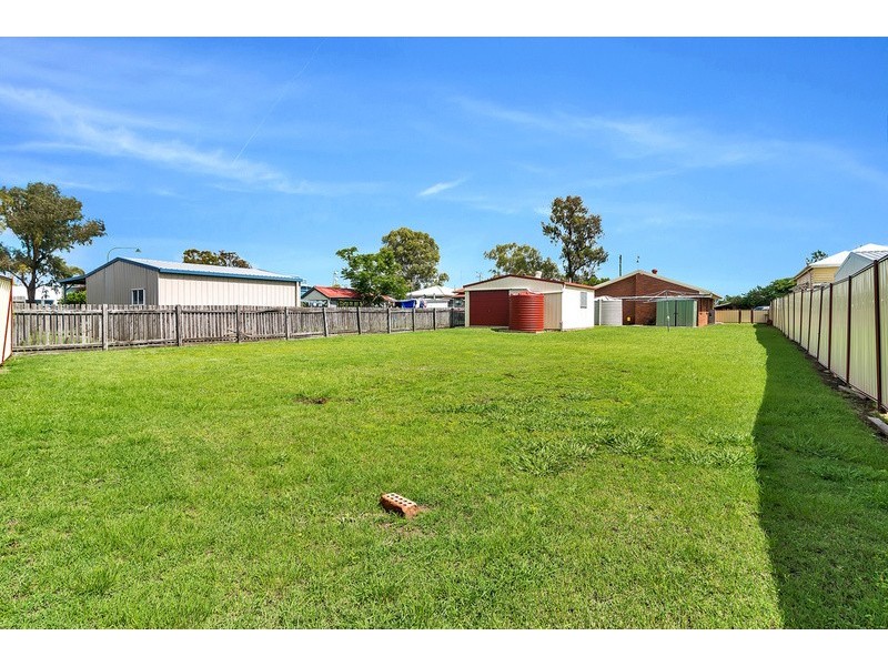 7 Mcdonald Street, Oakey QLD 4401