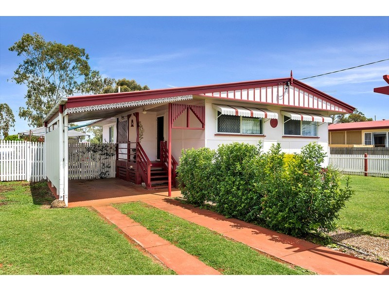 18 Delray Street, Oakey QLD 4401