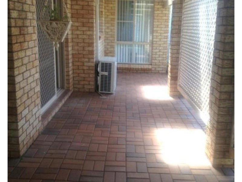 6 Edwin Court, Centenary Heights QLD 4350