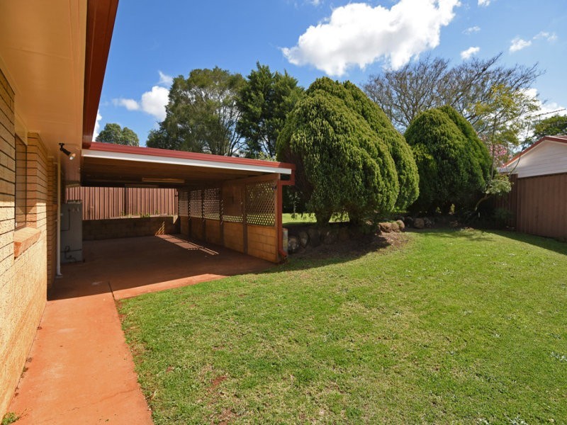 3 Coonawarra Court, Wilsonton Heights QLD 4350