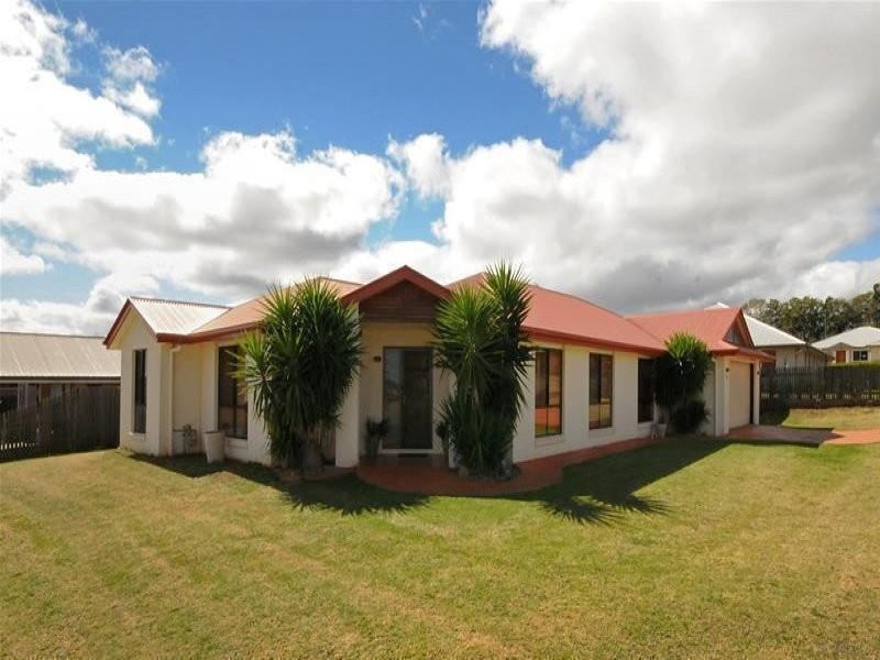 28 Hinchcliffe Drive, Kearneys Spring QLD 4350