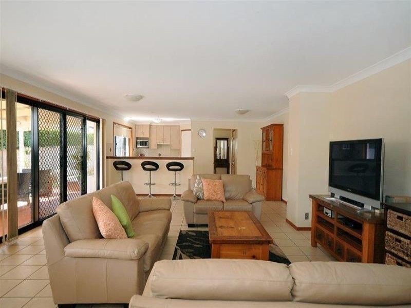 28 Hinchcliffe Drive, Kearneys Spring QLD 4350