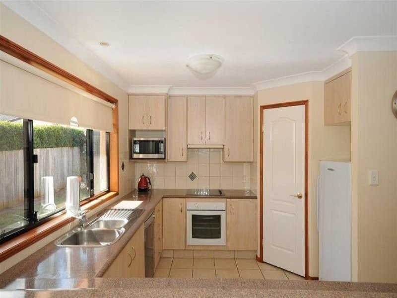 28 Hinchcliffe Drive, Kearneys Spring QLD 4350