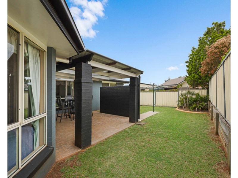 572 Hume Street, Middle Ridge QLD 4350