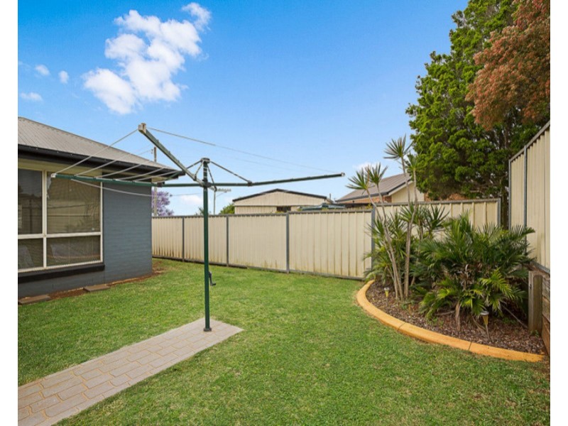 572 Hume Street, Middle Ridge QLD 4350