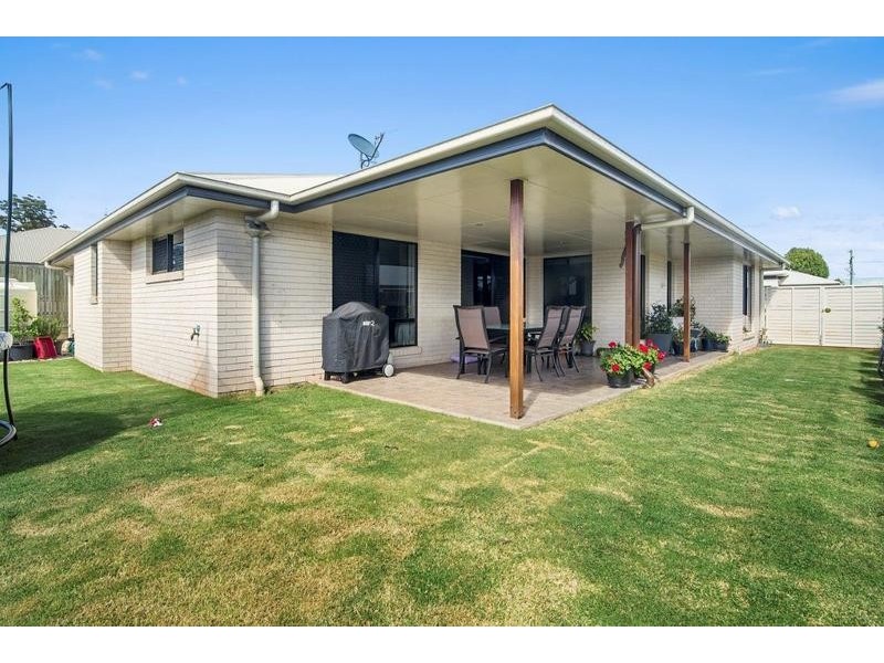 28 Pugh Street, Middle Ridge QLD 4350