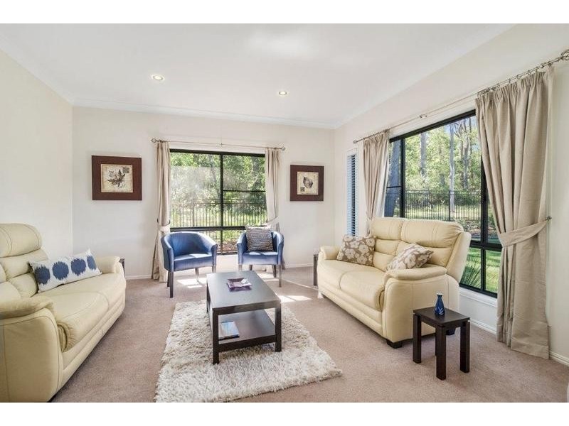 9 Thorley Court, Middle Ridge QLD 4350