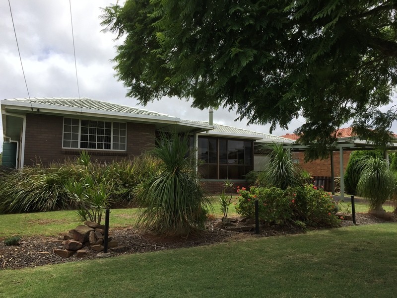 37 Router Street, Wilsonton QLD 4350
