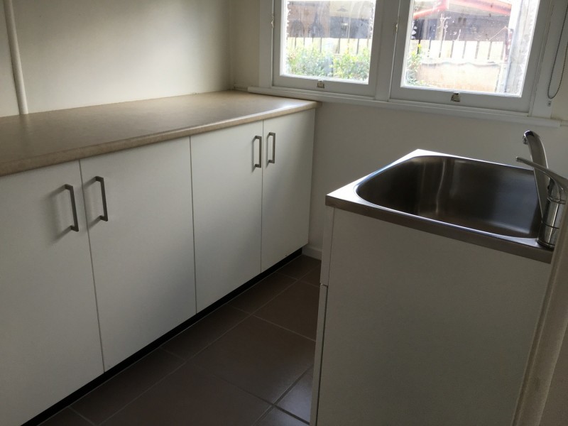 244 Campbell Street, Newtown QLD 4350