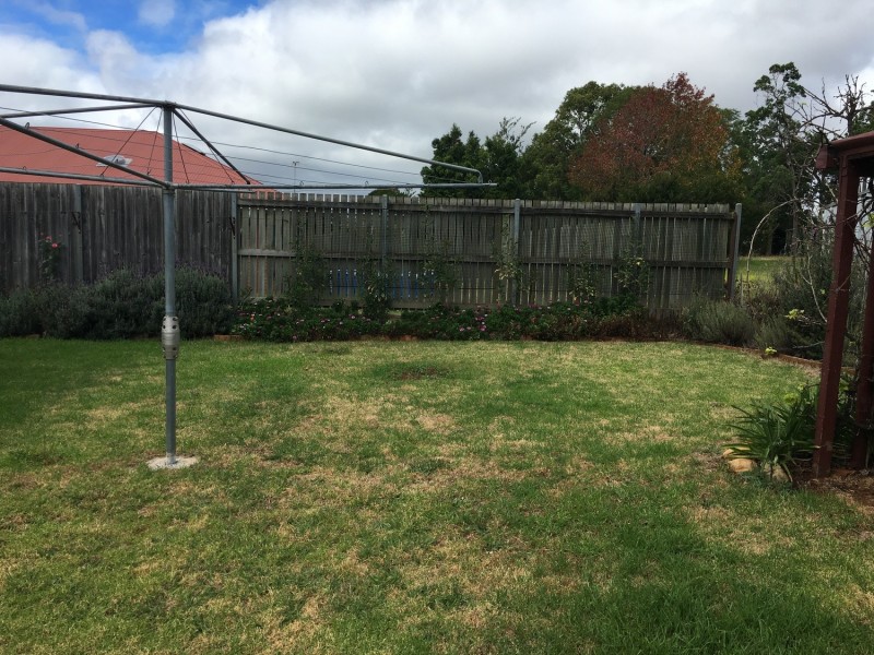 244 Campbell Street, Newtown QLD 4350