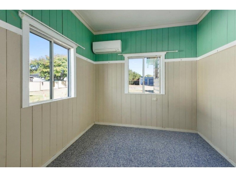 40 Dalmeny Street, Wilsonton QLD 4350