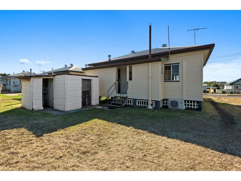 40 Dalmeny Street, Wilsonton QLD 4350