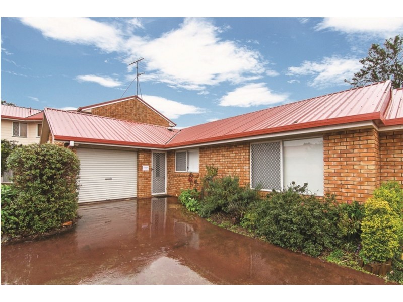 4/31 Gladstone Street, Newtown QLD 4350