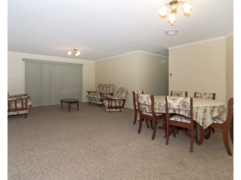 4/31 Gladstone Street, Newtown QLD 4350