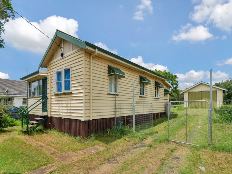 38 Dalmeny Street, Wilsonton QLD 4350