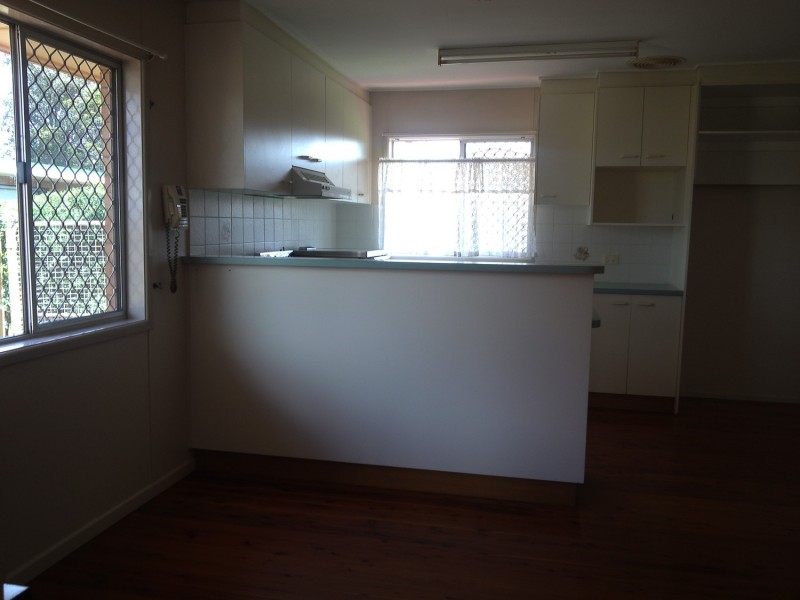 25 Paradise Street, Harristown QLD 4350