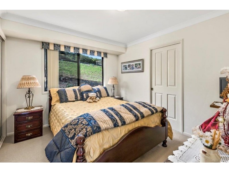 18 Redlands Drive, Gowrie Junction QLD 4352