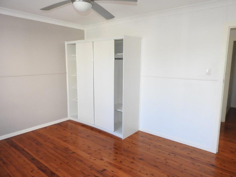 317 Tor Street, Wilsonton QLD 4350
