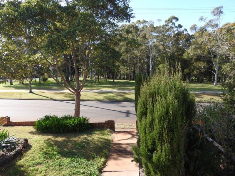 317 Tor Street, Wilsonton QLD 4350