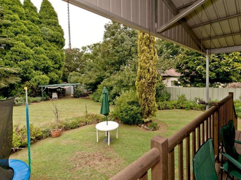 4F Herries Street, East Toowoomba QLD 4350