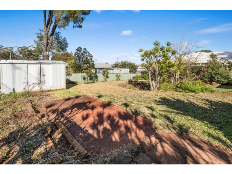 20 Weller Street, Rangeville QLD 4350
