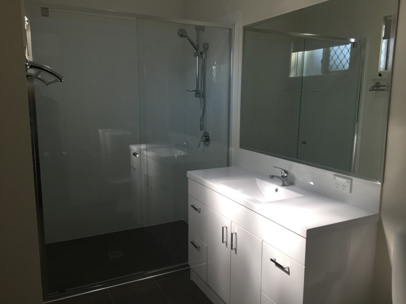 4/489 Tor Street, Newtown QLD 4350