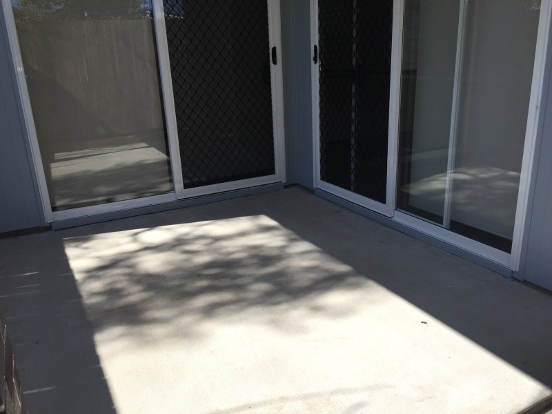 4/489 Tor Street, Newtown QLD 4350