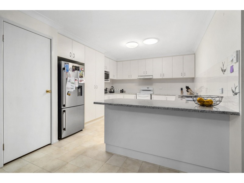 4a Village Court, Glenvale QLD 4350
