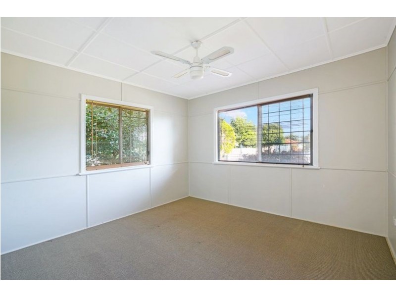 13 Mallon Street, Rangeville QLD 4350