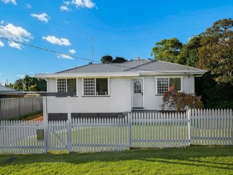 13 Mallon Street, Rangeville QLD 4350