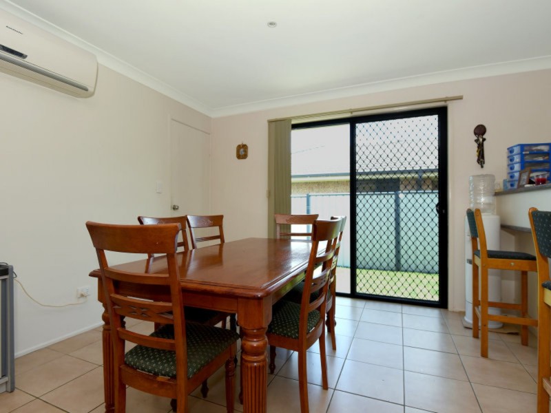 12 Village Court, Glenvale QLD 4350