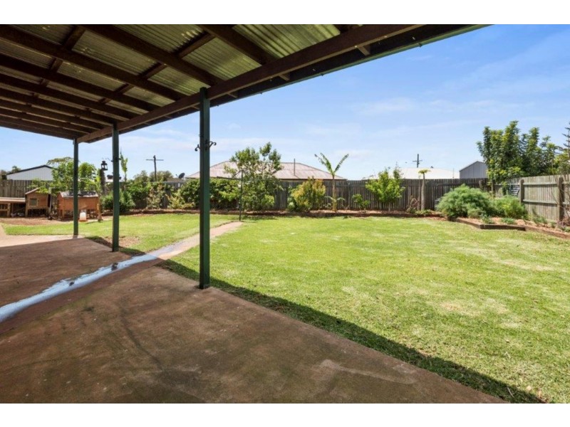 4 Allison Street, Harristown QLD 4350