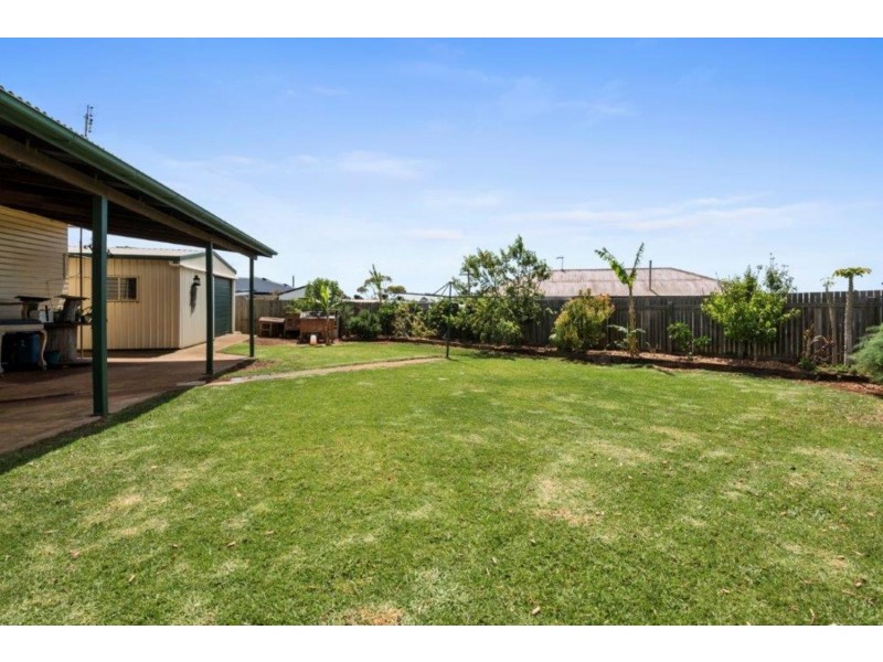 4 Allison Street, Harristown QLD 4350