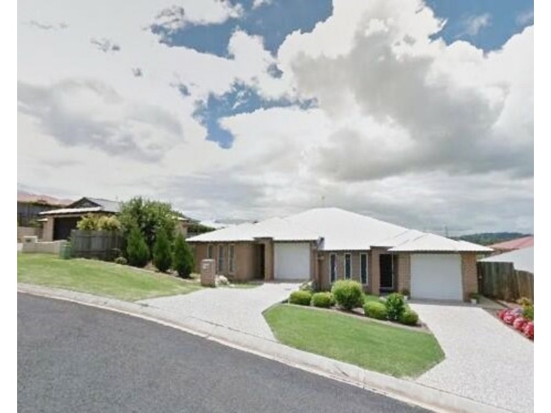 2/15 Horrocks Crescent, Kearneys Spring QLD 4350